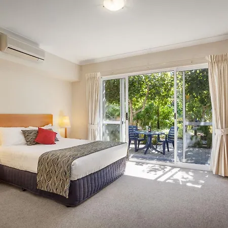 C Mandurah Apartment Resort Exterior photo