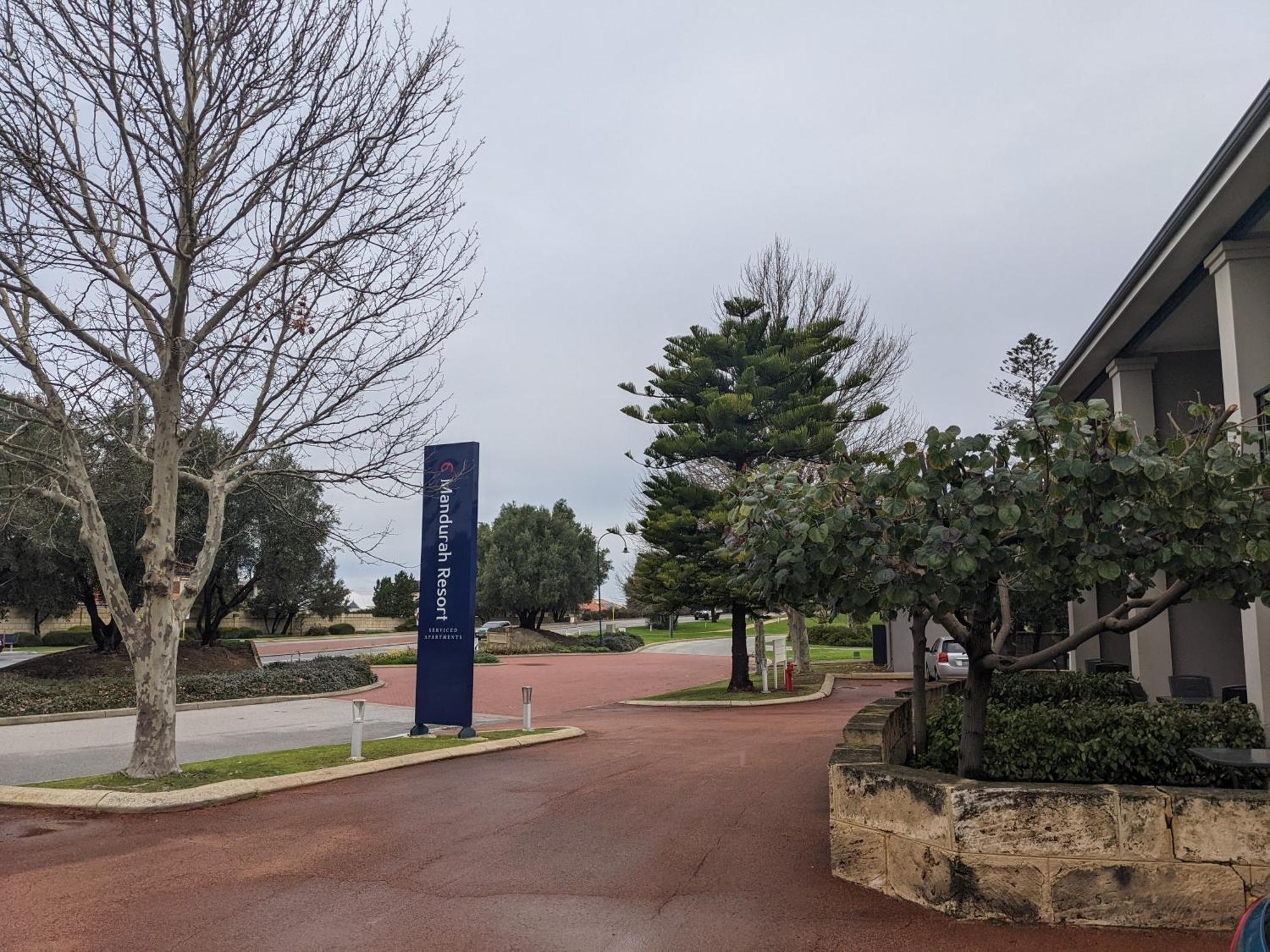 C 4* Mandurah