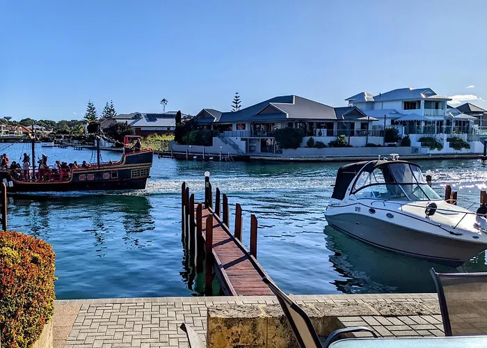 C Mandurah Resort & Serviced Apartments
