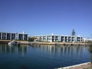 Aparthotel C